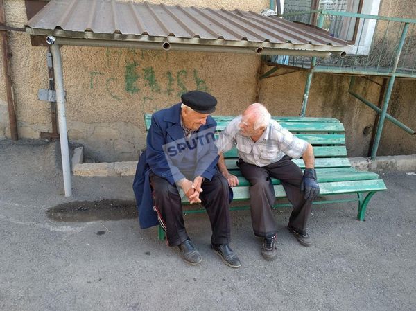 Գիշերային ռմբակոծությունից հետո. հոկտեմբերի 3–ի առավոտը Ստեփանակերտում - Sputnik Արմենիա