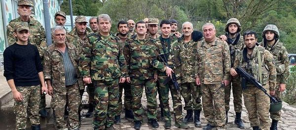 Президент Карабаха Араик Арутюнян опубликовал фотографии с передовой - Sputnik Армения