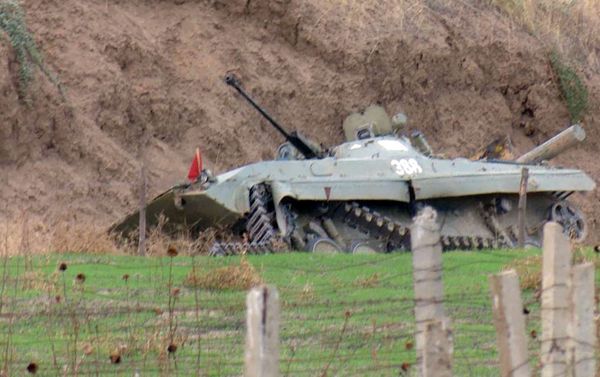 Армия обороны Карабаха опубликовала фотографии изъятого вооружения азербайджанской армии - Sputnik Армения