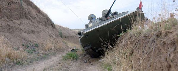 Армия обороны Карабаха опубликовала фотографии изъятого вооружения азербайджанской армии Армия обороны Карабаха опубликовала фотографии изъятого вооружения азербайджанской армии - Sputnik Армения