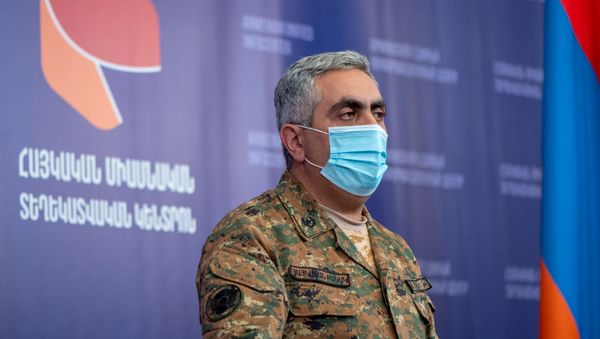 Брифинг представителя минобороны РА Арцруна Ованнисяна (6 октября 2020). Ереван - Sputnik Արմենիա