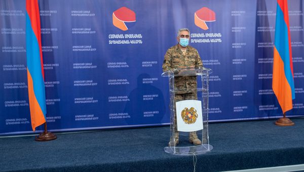 Брифинг представителя минобороны РА Арцруна Ованнисяна (6 октября 2020). Ереван - Sputnik Армения
