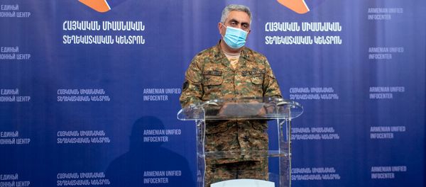 Брифинг представителя минобороны РА Арцруна Ованнисяна (6 октября 2020). Ереван - Sputnik Արմենիա