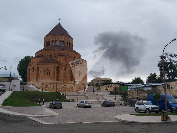 Утро в Степанакерте на 11-й день военных действий (7 октября 2020). Карабах Утро в Степанакерте на 11-й день военных действий (7 октября 2020). Карабах - Sputnik Армения