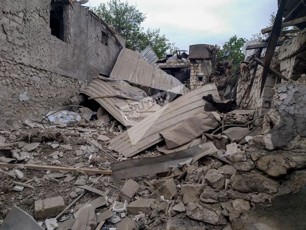 Утро в Степанакерте на 11-й день военных действий (7 октября 2020). Карабах Утро в Степанакерте на 11-й день военных действий (7 октября 2020). Карабах - Sputnik Армения