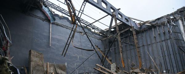 Разрушенный после вражеских обстрелов Дом Культуры (7 октября 2020). Шуши - Sputnik Արմենիա