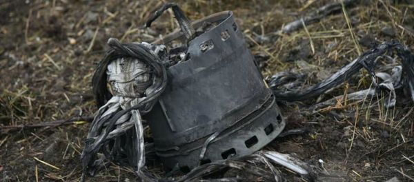 Последствия ночного обстрела (8 октября 2020). Степанакерт Последствия ночного обстрела (8 октября 2020). Степанакерт - Sputnik Արմենիա