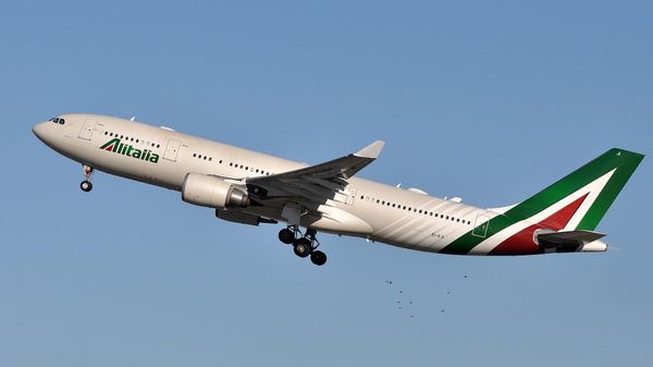 Airbus A330-200 авиакомпании Alitalia Airbus A330-200 авиакомпании Alitalia - Sputnik Армения