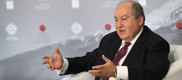 Под эгидой президента Армена Саркисяна сегодня в Ереване открылся «Второй армянский саммит мыслей» (10 октября 2020). Еревaн - Sputnik Արմենիա