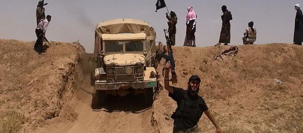 Боевики джихадистской группировки ИГИЛ (11 июня 2014). Сирия Боевики джихадистской группировки ИГИЛ (11 июня 2014). Сирия - Sputnik Армения