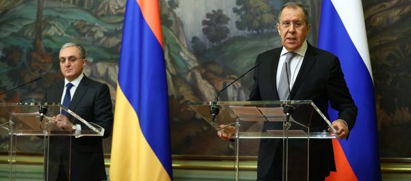Главы МИД России и Армении Сергей Лавров и Зограб Мнацаканян во время совместной пресс-конференции по итогам встречи (12 октября 2020). Москвa - Sputnik Արմենիա