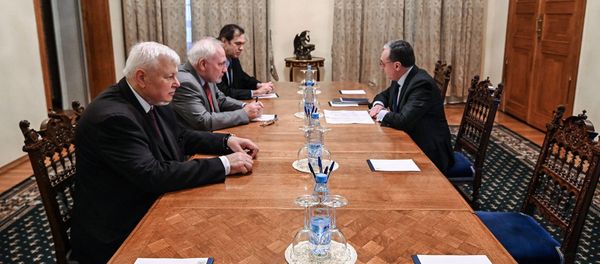 Министр иностранных дел Армении Зограб Мнацаканян встретился с сопредседателями Минской группы ОБСЕ и личным представителем действующего председателя ОБСЕ (13 октября 2020). Москва - Sputnik Армения