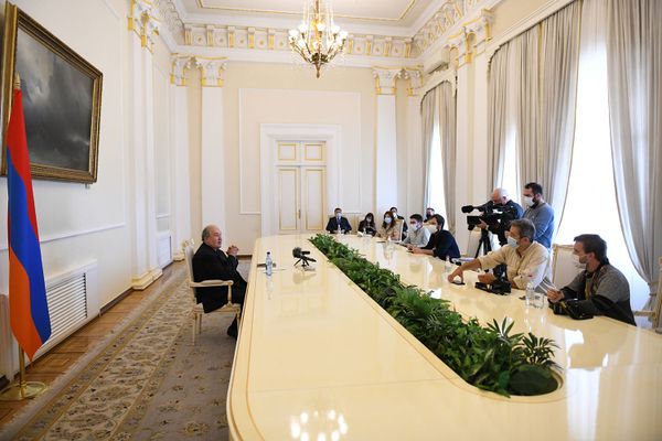 Լսելի չէ ՆԱՏՕ-ի ձայնը, բավականաչափ լսելի չէ Եվրամիության ձայնը. Սարգսյանը` պատերազմի մասին - Sputnik Արմենիա
