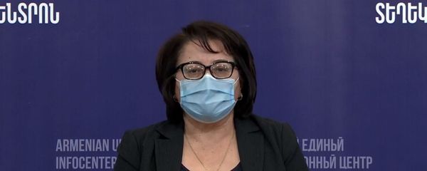 Замдиректора Национального центра по контролю и профилактике заболеваний Гаяне Саакян во время брифинга в Едином информационном центре (15 октября 2020). Еревaн - Sputnik Արմենիա