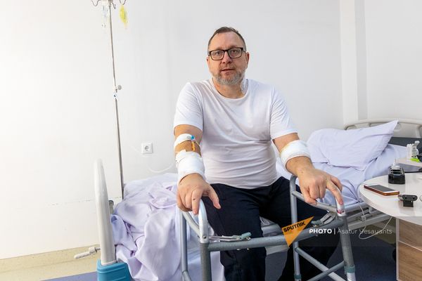  «Զգում էի, որ մահանում եմ, աղոթում էի». ռուս լրագրողը պատմել է իր վիրավորվելու մասին - Sputnik Արմենիա