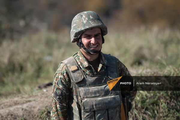 «Թող իմանան`մենք ողջ ենք, լավ ենք». զինծառայող «Թող իմանան`մենք ողջ ենք, լավ ենք». զինծառայող - Sputnik Արմենիա