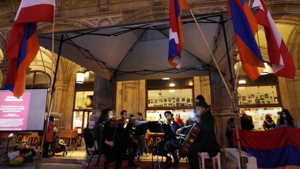 Армянские музыканты дали концерт в поддержку Карабаха в Вене (17 октября 2020). Австрия - Sputnik Արմենիա
