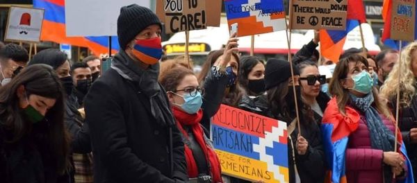 Армянские музыканты дали концерт в поддержку Карабаха в Вене (17 октября 2020). Австрия Армянские музыканты дали концерт в поддержку Карабаха в Вене (17 октября 2020). Австрия - Sputnik Արմենիա