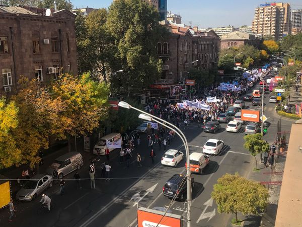 Хватит молчать! Крупная акция протеста прошла в Ереване у здания ООН  - Sputnik Армения