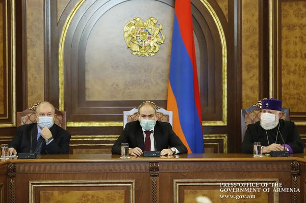 Փաշինյանի գլխավորությամբ Անվտանգության խորհրդի արտահերթ նիստ է անցկացվել - Sputnik Արմենիա