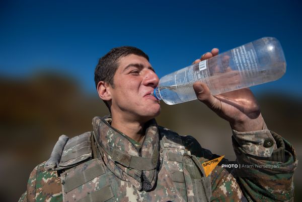 Զինծառայող - Sputnik Արմենիա