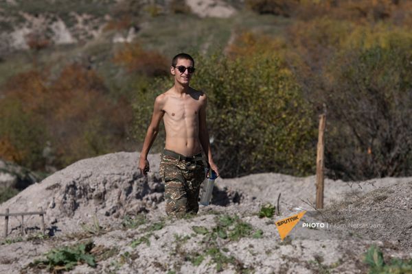 Զինծառայող - Sputnik Արմենիա