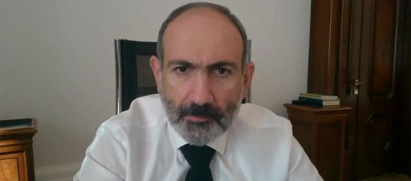 Премьер-министр Никол Пашинян о войне в Карабахе в прямом эфире (21 октября 2020). Еревaн Премьер-министр Никол Пашинян о войне в Карабахе в прямом эфире (21 октября 2020). Еревaн - Sputnik Армения