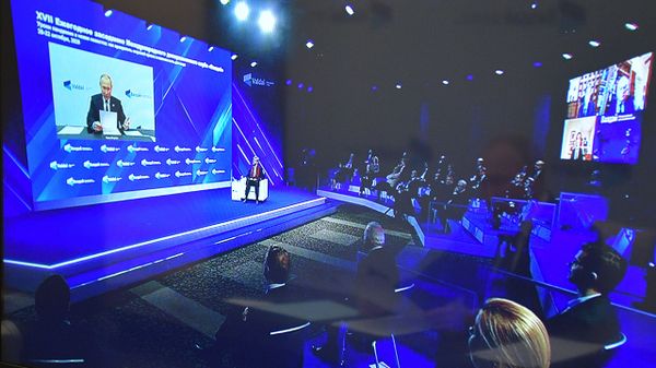 В Минобороны Армении прокомментировали заявление Путина о 5000 погибших в Карабахе - Sputnik Армения