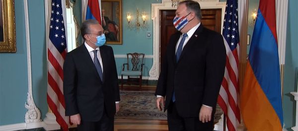 Встреча министра иностранных дел Армении Зограба Мнацаканяна и государственного секретаря США Майка Помпео (23 октября 2020). Вашингтон Встреча министра иностранных дел Армении Зограба Мнацаканяна и государственного секретаря США Майка Помпео (23 октября 2020). Вашингтон - Sputnik Արմենիա