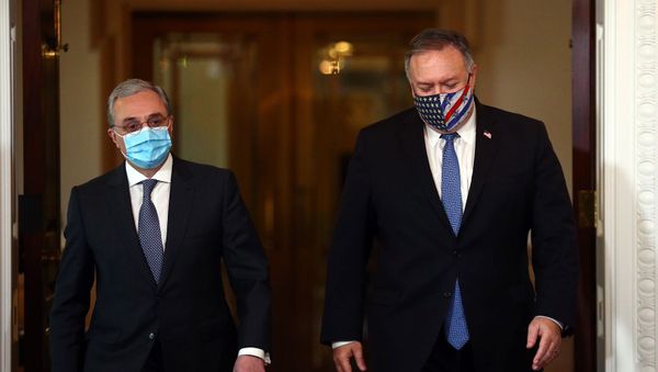 Встреча министра иностранных дел Армении Зограба Мнацаканяна и государственного секретаря США Майка Помпео (23 октября 2020). Вашингтон - Sputnik Армения