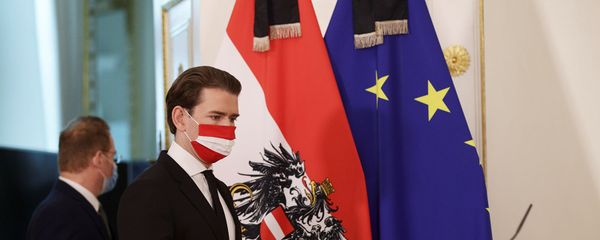 Канцлер Австрии Себастьян Курц проводит пресс-конференцию после перестрелки в Вене (3 ноября 2020). Австрия Канцлер Австрии Себастьян Курц проводит пресс-конференцию после перестрелки в Вене (3 ноября 2020). Австрия - Sputnik Արմենիա