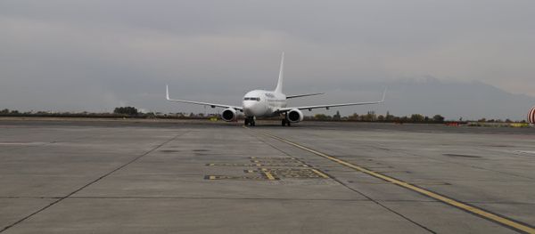 Самолет с гуманитарной помощью из российского Пятигорска прибыла в Армению (5 ноября 2020). Еревaн Самолет с гуманитарной помощью из российского Пятигорска прибыла в Армению (5 ноября 2020). Еревaн - Sputnik Արմենիա