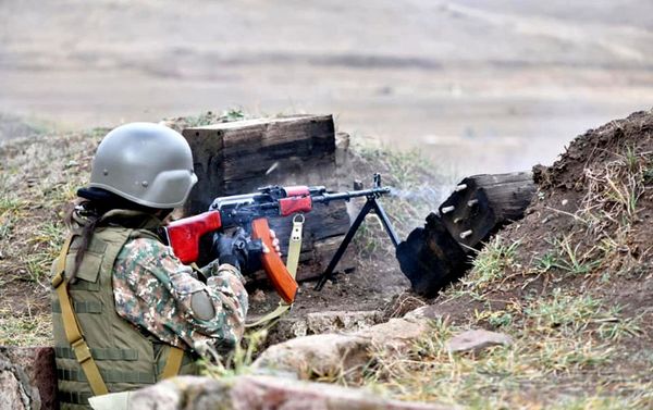 Боевые тренировки женского отряда Эрато Боевые тренировки женского отряда Эрато - Sputnik Армения