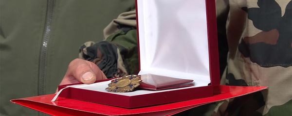 Орден «Боевой крест» I степени Карабаха - Sputnik Армения