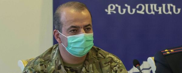 Заместитель директора СНБ Армении Армен Абазян во время пресс-конференции (27 октября 2020). Еревaн - Sputnik Армения