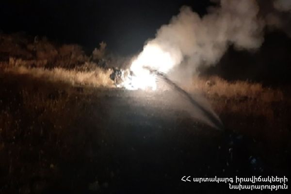 Появились первые видео и фото с места крушения российского вертолета в Армении - Sputnik Армения