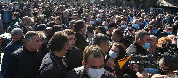 Ситуация на площади Свободы (11 ноября 2020). Еревaн Ситуация на площади Свободы (11 ноября 2020). Еревaн - Sputnik Արմենիա
