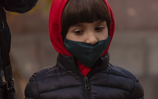 Акция протеста жителей Гадрута у посольств стран сопредседателей МГ ОБСЕ (12 ноября 2020). Еревaн - Sputnik Армения