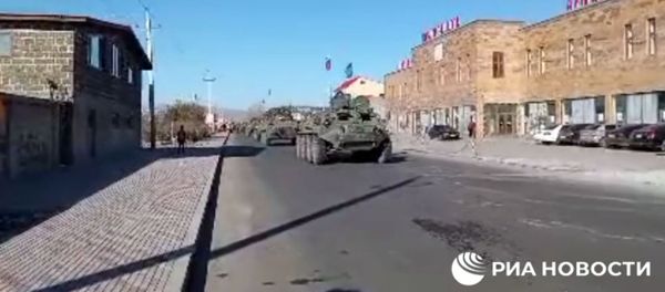Российские миротворцы движутся в Карабах - Sputnik Արմենիա
