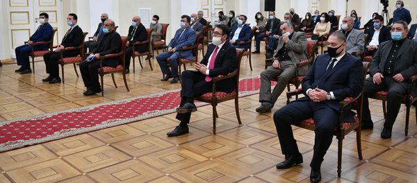 Президент Армен Саркисян встретился с группой представителей культурной и спортивной сфер, а также неправительственных организаций (13 ноября 2020). Еревaн - Sputnik Արմենիա