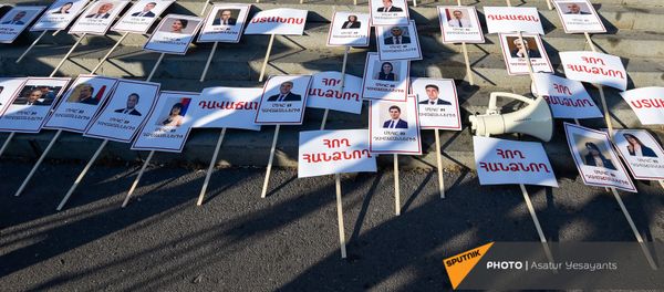 Ситуация на площади Свободы (13 ноября 2020). Еревaн Ситуация на площади Свободы (13 ноября 2020). Еревaн - Sputnik Արմենիա