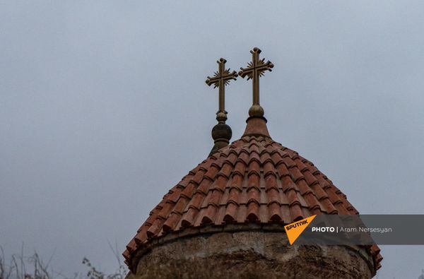 Монастырский комплекс Дадиванк перед вступлением в силу соглашения о передаче земель Монастырский комплекс Дадиванк перед вступлением в силу соглашения о передаче земель - Sputnik Армения