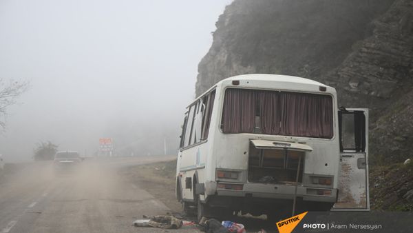 Дорога на подступе к Шуши после окончания военных действий (14 ноября 2020). Карабах - Sputnik Армения