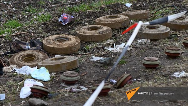 Дорога на подступе к Шуши после окончания военных действий (14 ноября 2020). Карабах - Sputnik Армения