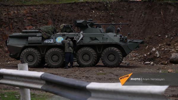 Дорога на подступе к Шуши после окончания военных действий (14 ноября 2020). Карабах - Sputnik Армения