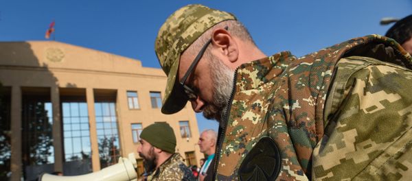 В Шенгавитской резиденции Суда общей юрисдикции Еревана рассматривается вопрос о правомерности ареста ветерана карабахской войны Ашота Минасяна (15 ноября 2020). Еревaн - Sputnik Армения