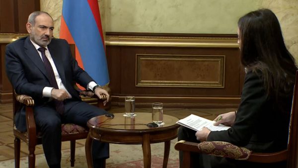 Премьер-министр Никол Пашинян отвечает на вопросы журналистов в режиме онлайн пресс-конференции (16 ноября 2020). Еревaн Премьер-министр Никол Пашинян отвечает на вопросы журналистов в режиме онлайн пресс-конференции (16 ноября 2020). Еревaн - Sputnik Արմենիա