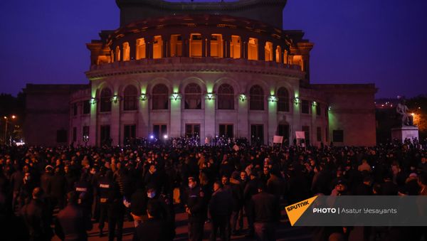 Митинг оппозиции на площади Свободы (16 ноября 2020). Еревaн - Sputnik Արմենիա