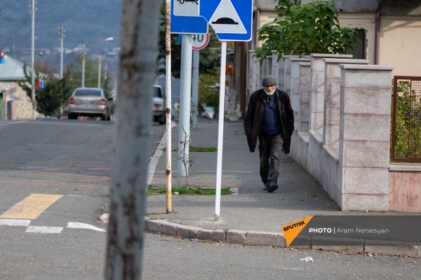 Ստեփանակերտը վերադառնում է բնականոն կյանքի - Sputnik Արմենիա