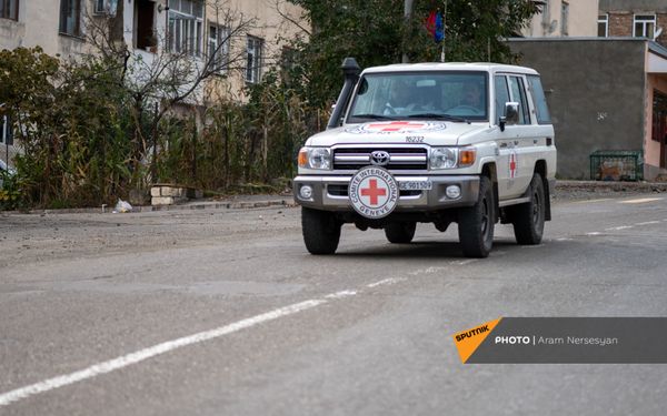 Ստեփանակերտը վերադառնում է բնականոն կյանքի - Sputnik Արմենիա